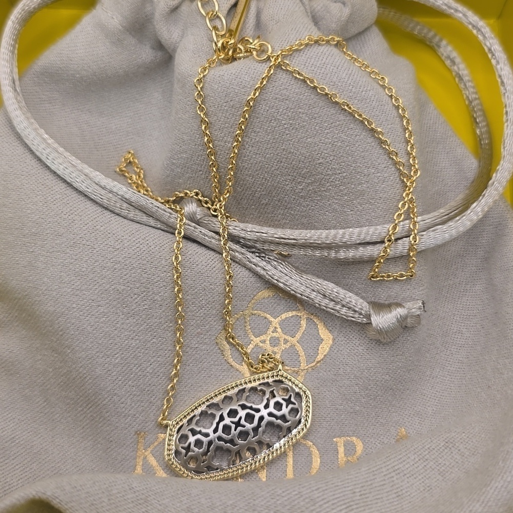Kendra Scott Dollie Pendant Necklace   Gold-Silver Tone with Box - Picture 2 of 3